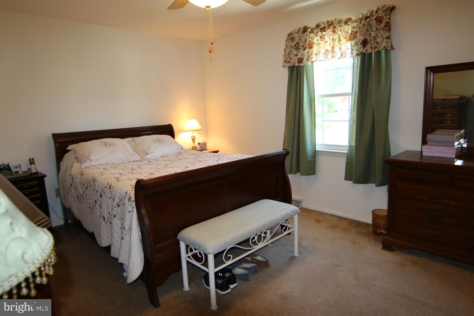 352 Springhouse Road Harrisburg, PA 17111 - Photo 18 of 34 Gallery Image 18