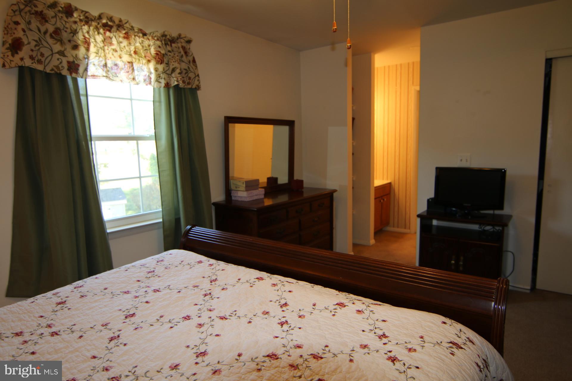 352 Springhouse Road Harrisburg, PA 17111 - Photo 24 of 34 Gallery Image 24