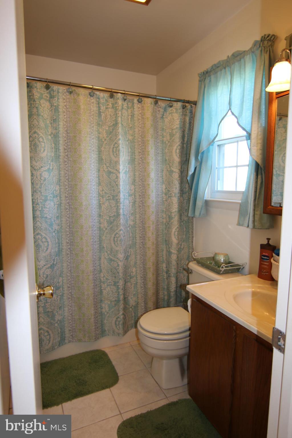 352 Springhouse Road Harrisburg, PA 17111 - Photo 27 of 34 Gallery Image 27