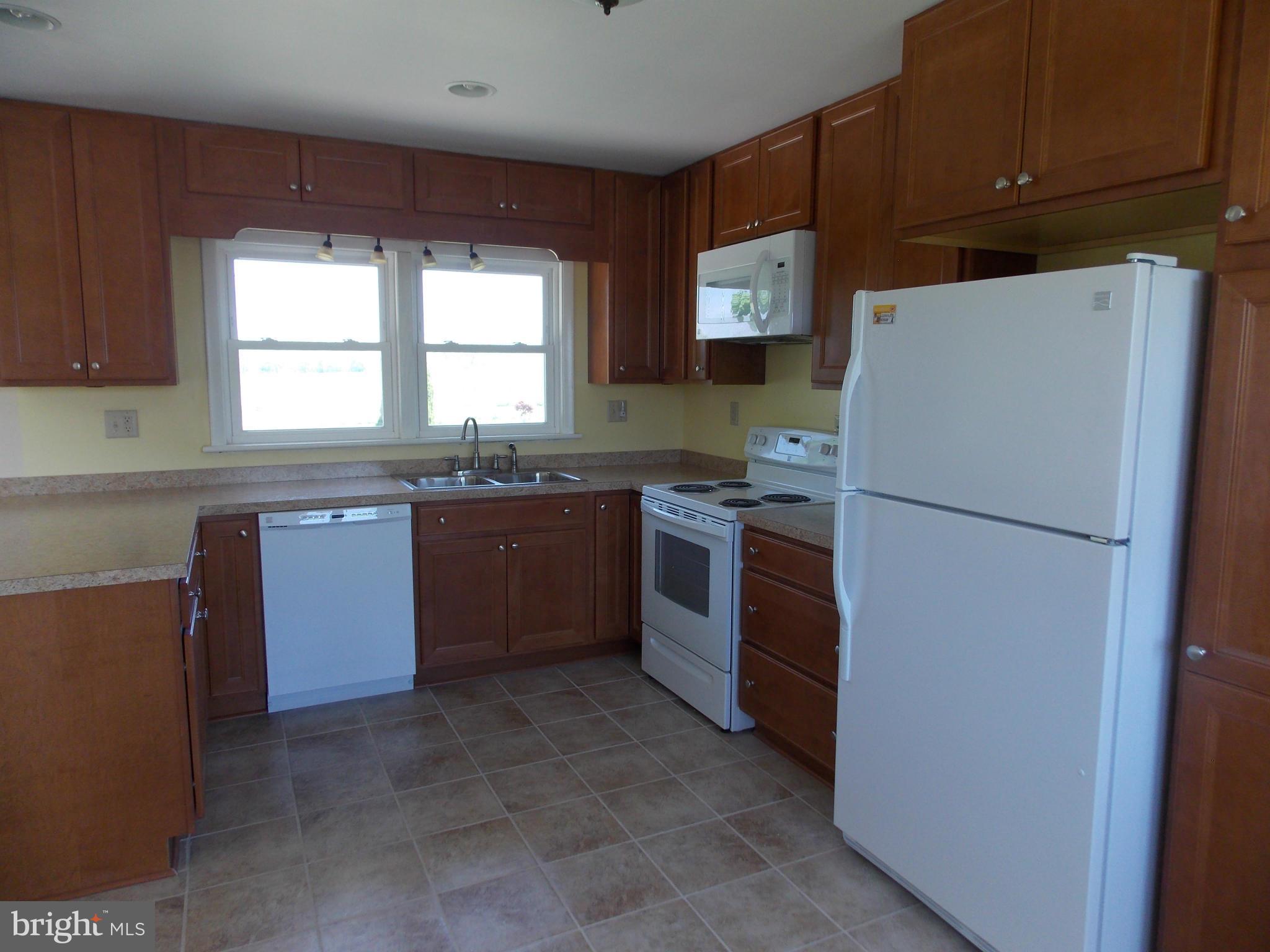 3421 Harney Road Taneytown, MD 21787 - Photo 13 of 20 Kitchen
