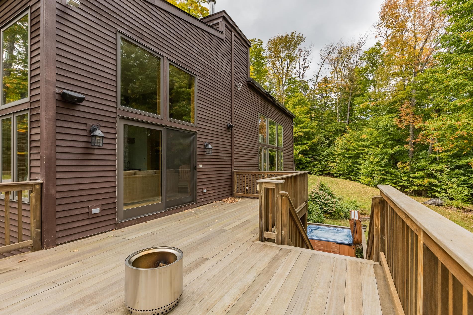 18 Roundtree Road Winhall, VT 05340 - Photo 13 of 37