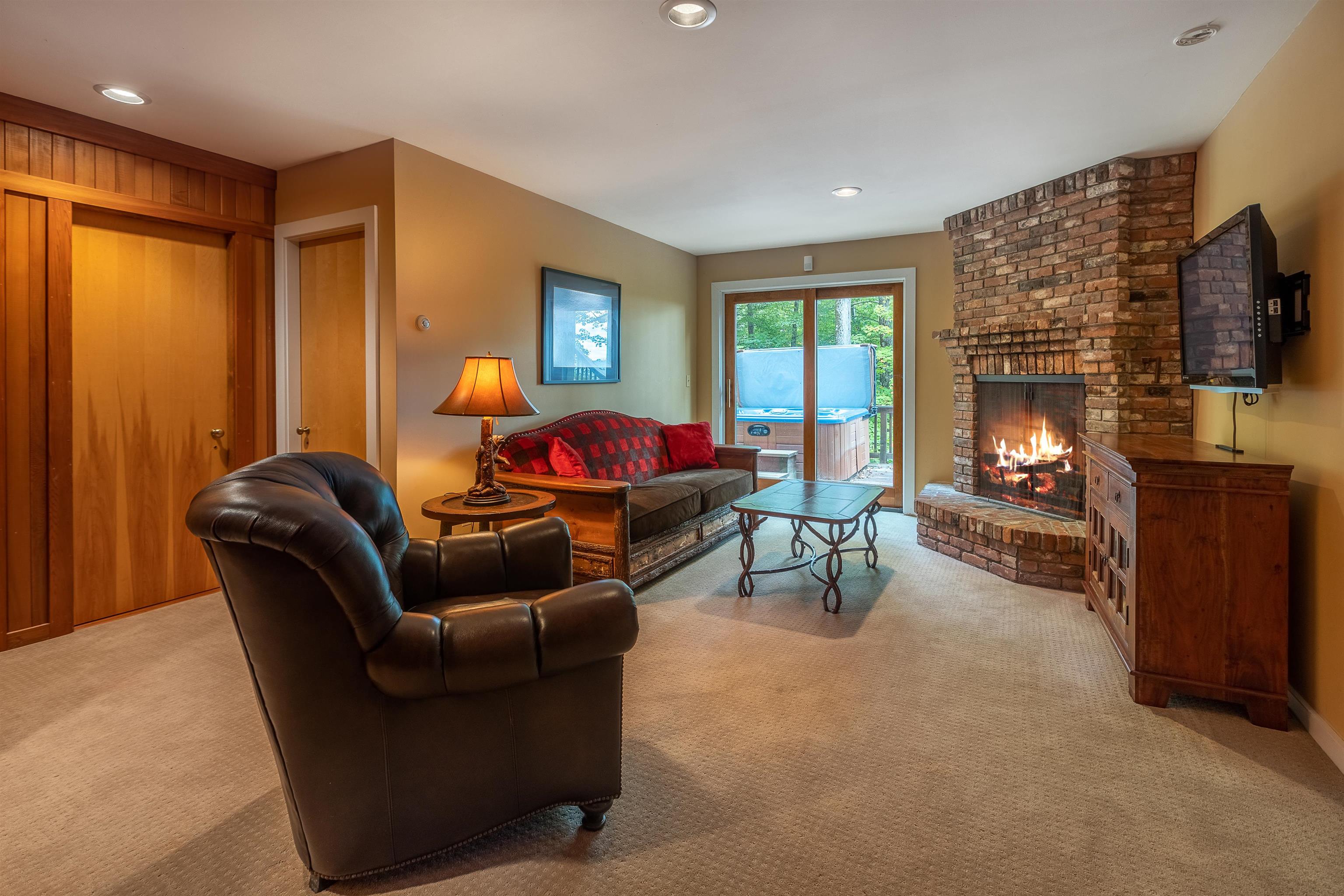 18 Roundtree Road Winhall, VT 05340 - Photo 24 of 37