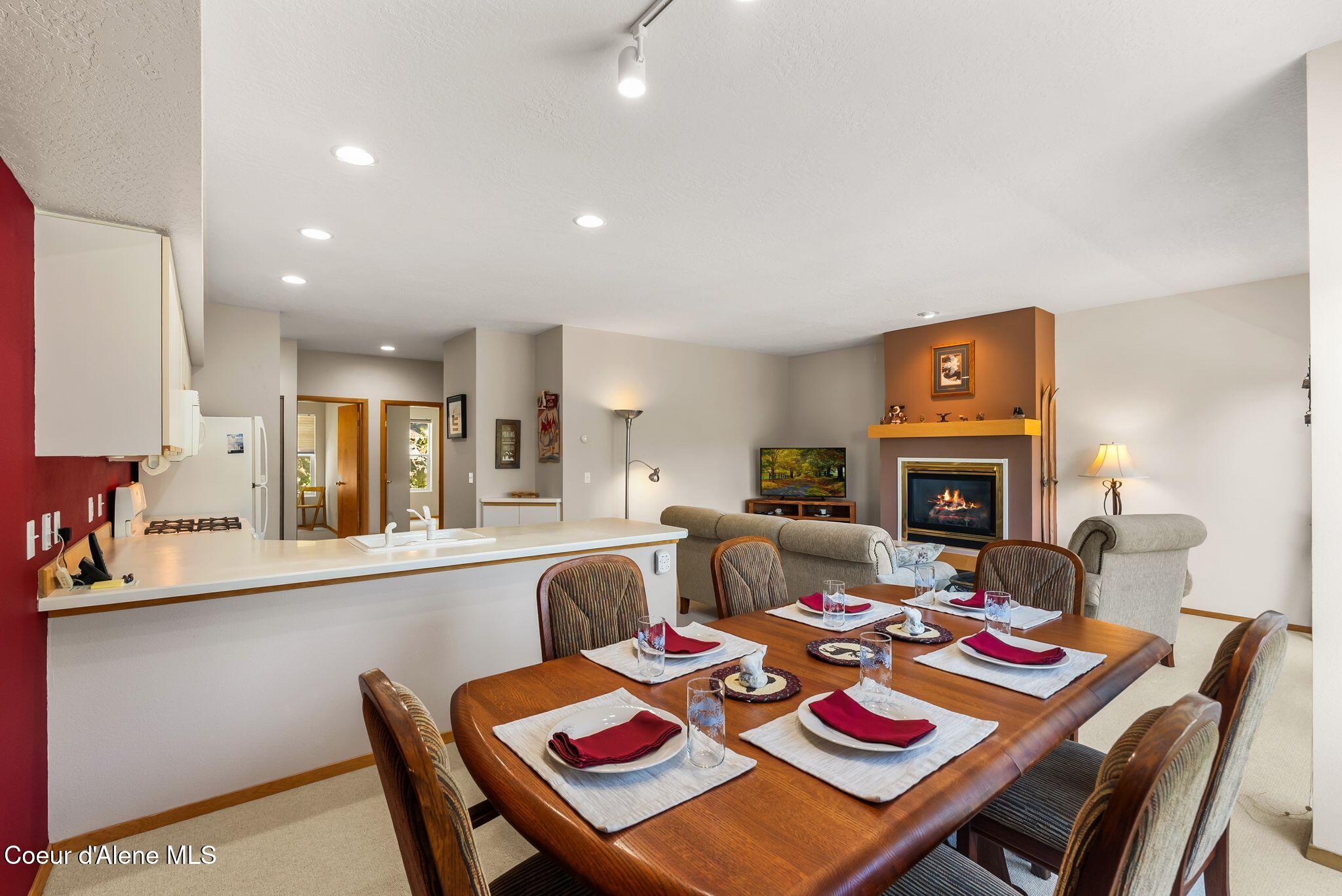 87 Cornice Court, Unit 204 Sandpoint, ID 83864 - Photo 12 of 30 Cornice