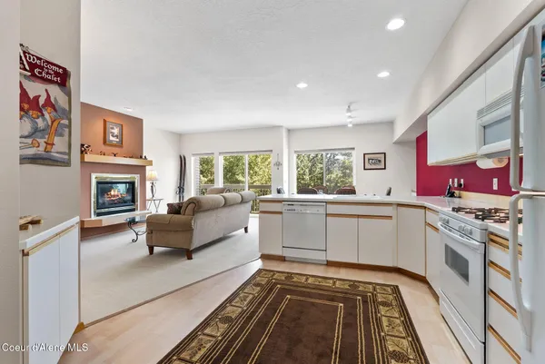 $850,000 | 87 Cornice Court, Unit 204, Sandpoint, ID 83864