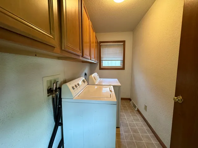 $1,395 | 116 North Street, Sun Prairie, WI 53590