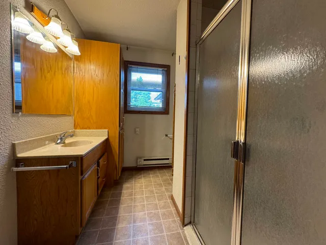 $1,395 | 116 North Street, Sun Prairie, WI 53590