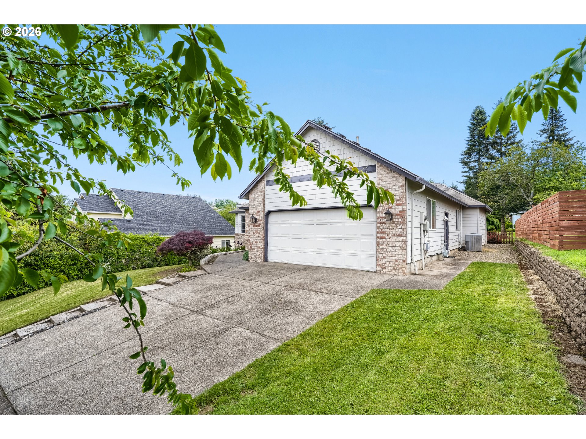 630 Northwest Klickitat Street Camas, WA 98607 - Photo 3 of 35