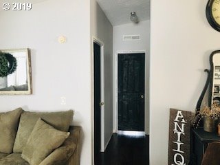 660 Dooley Road Centerville, WA 98613 - Photo 9 of 28 Gallery Image 9