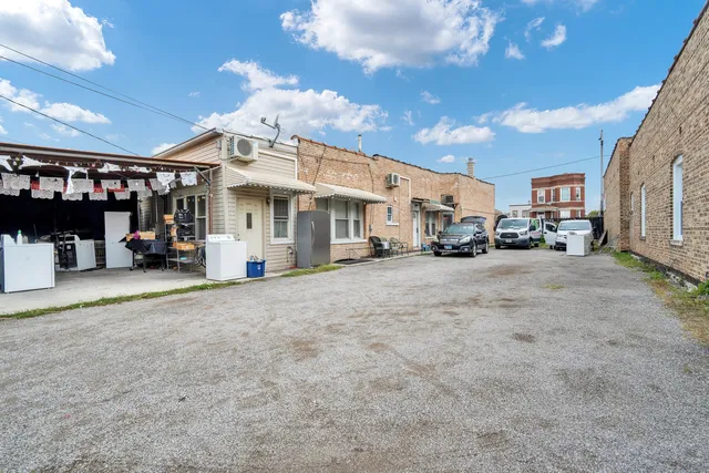 $375,000 | 2547 West 51st Street, Chicago, IL 60632