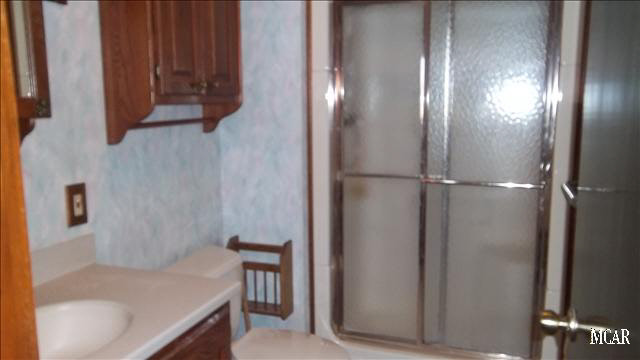 12050 Ida West Road Ida, MI 48140 - Photo 15 of 20 20021715-14.JPG
