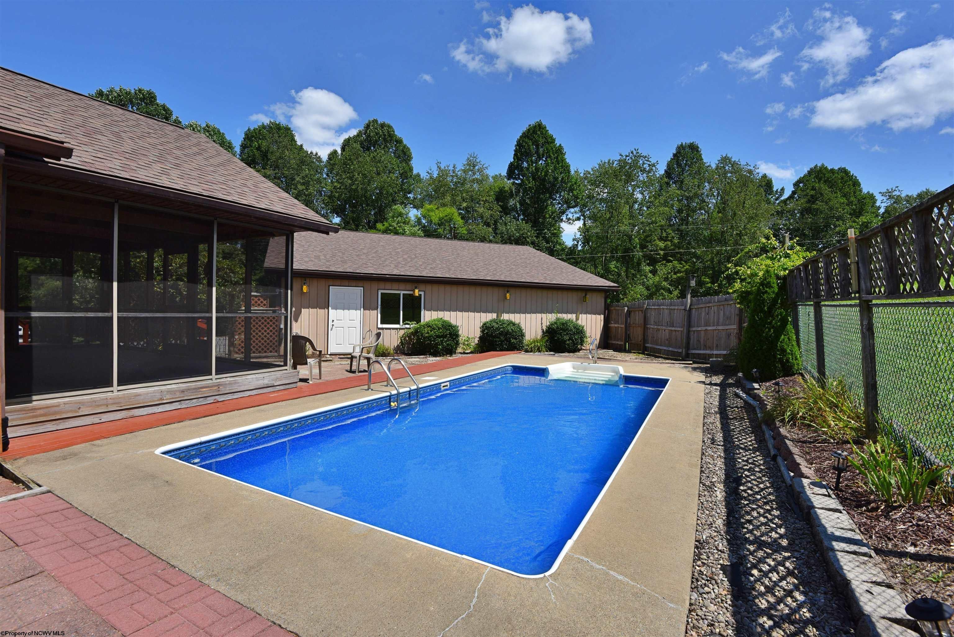 5984 Green Valley Road Bridgeport, WV 26330 - Photo 25 of 40 Gallery Image 25