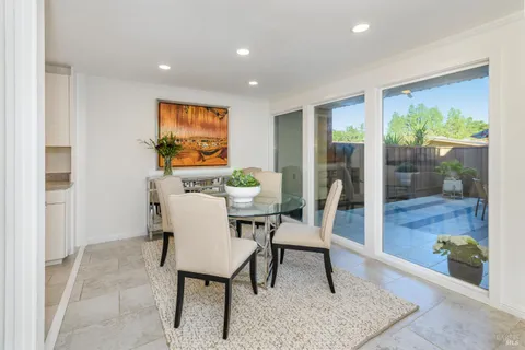 $539,000 | 98 Surrey Lane, San Rafael, CA 94903