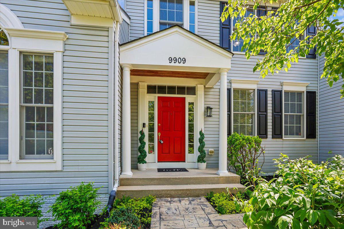 9909 Midsummer Snow Lane Laurel, MD 20723 - Photo 5 of 81 Front Door