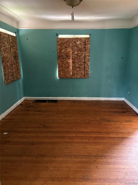11316 College Street Detroit, MI 48205 - Photo 4 of 10