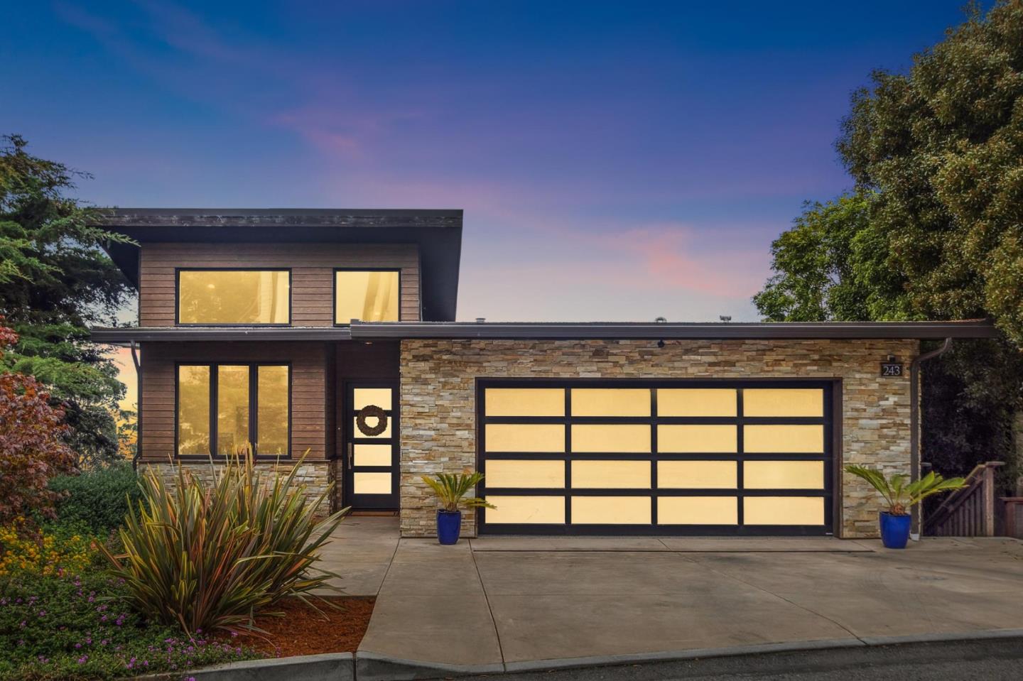 243 Del Monte Road El Granada, CA 94019 - Photo 65 of 66