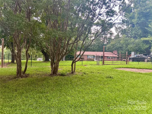 $235,000 | 2740 Irene Bridge Highway, Hickory Grove, SC 29717