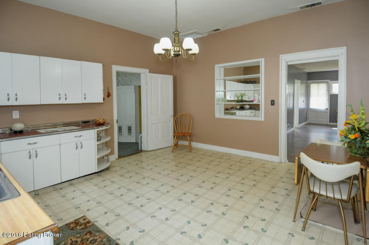 143 Chaplin Road Bloomfield, KY 40008 - Photo 12 of 35 20160601193000467645000000-o
