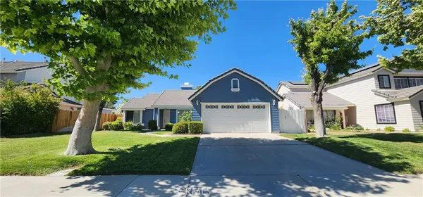 $2,790 | 3219 West Ave J4, Lancaster, CA 93536