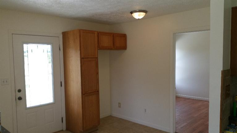3000 Whipple Road Jackson, MI 49201 - Photo 11 of 14 Photo 11