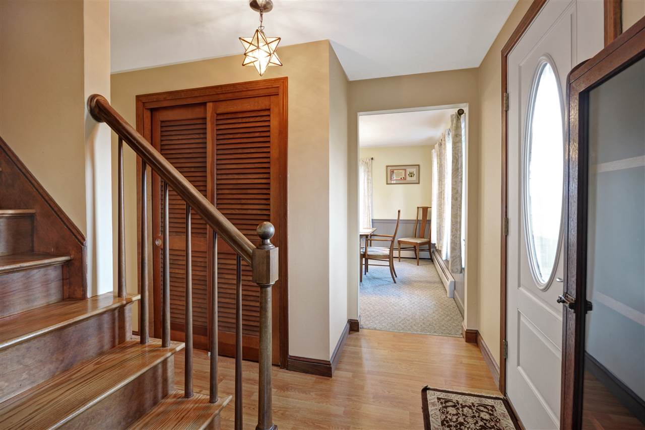 97 Gilcreast Road Londonderry, NH 03053 - Photo 20 of 31 Gallery Image 20