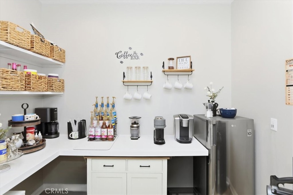 12806 Mendocino Ridge Drive Riverside, CA 92503 - Photo 17 of 72