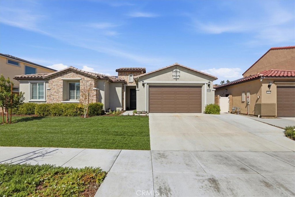 12806 Mendocino Ridge Drive Riverside, CA 92503 - Photo 4 of 72