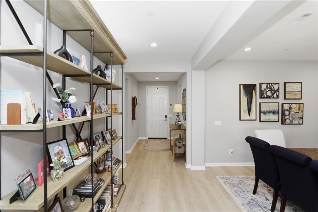 12806 Mendocino Ridge Drive Riverside, CA 92503 - Photo 7 of 72