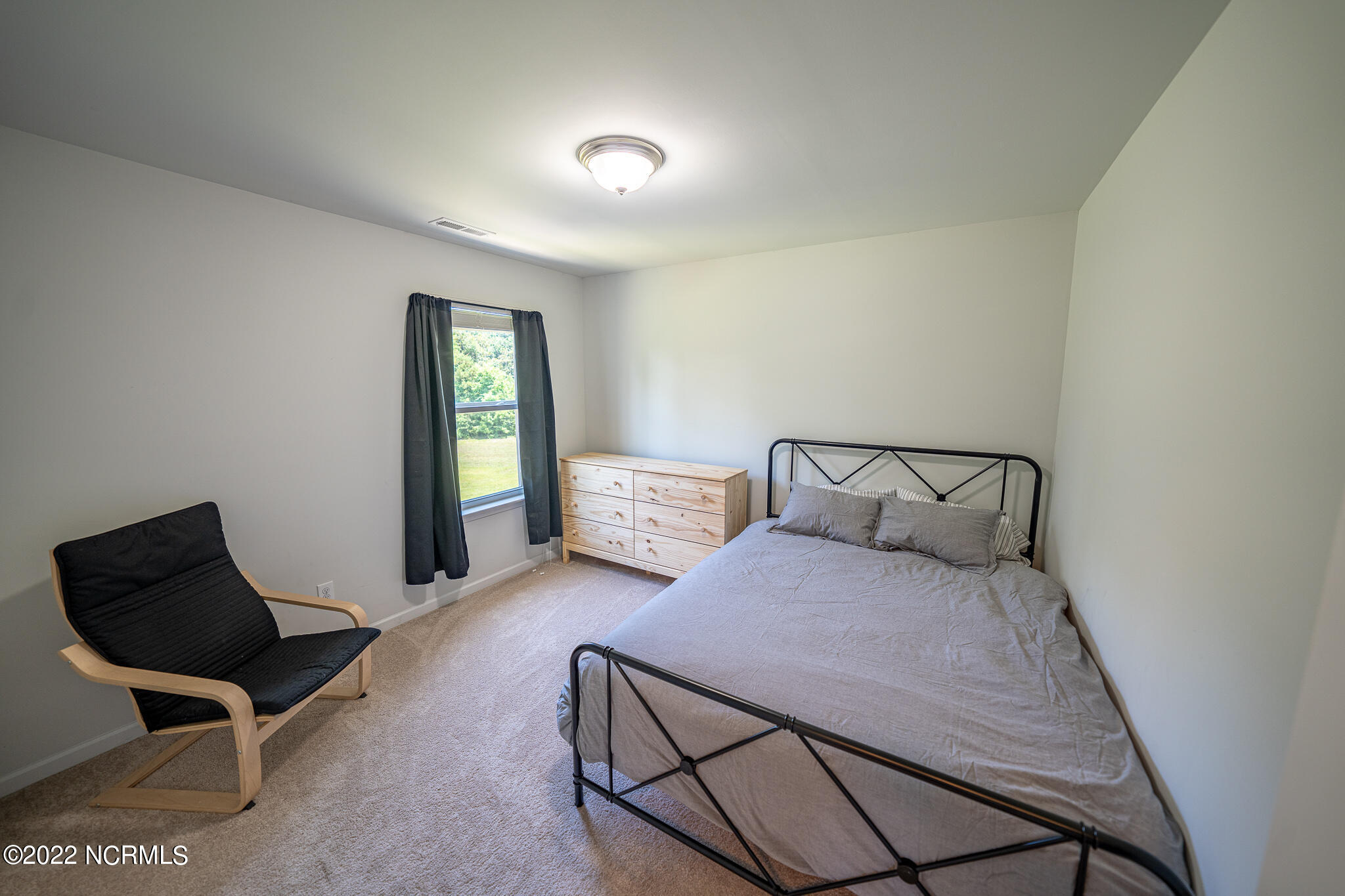 608 Saltree Circle Holly Ridge, NC 28445 - Photo 16 of 28 Bedroom 3