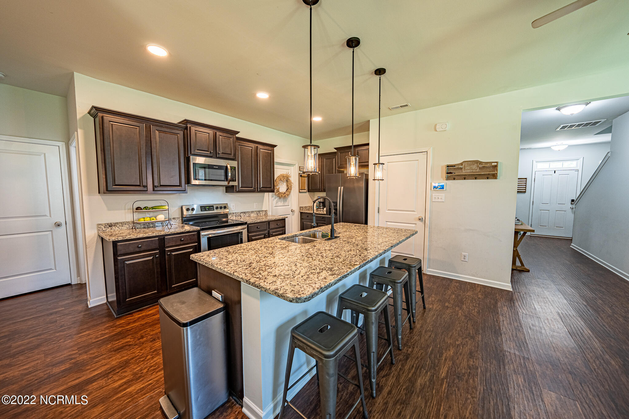 608 Saltree Circle Holly Ridge, NC 28445 - Photo 7 of 28 Kitchen