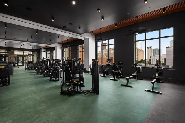 $945,000 | 930 Commerce Street, Unit 19, Nashville, TN 37203