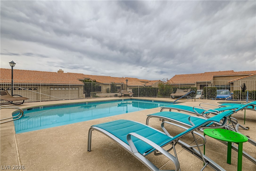 251 North Cimarron Road Las Vegas, NV 89145 - Photo 15 of 15
