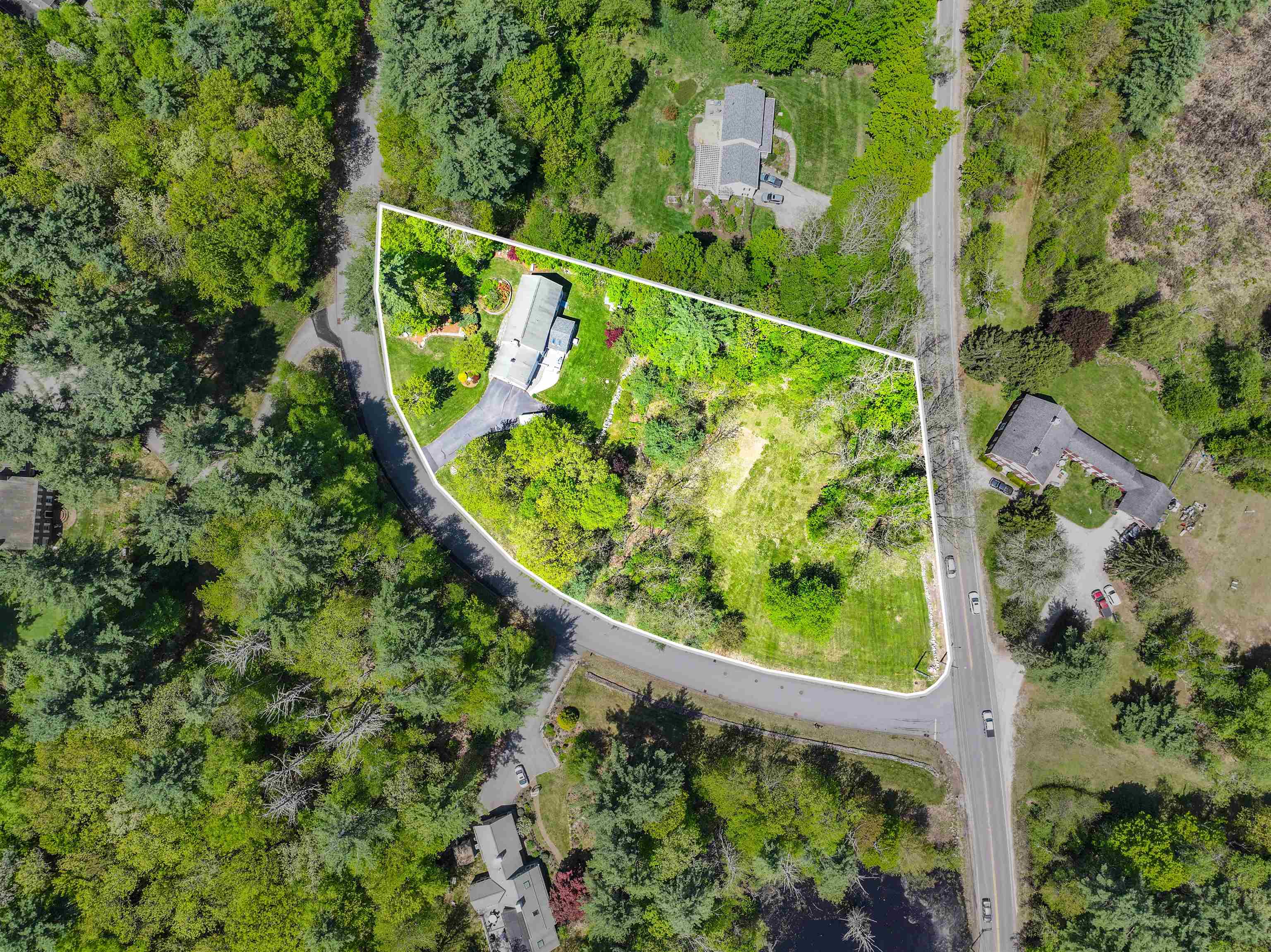 3 Nathan Lord Road Amherst, NH 03031 - Photo 3 of 47