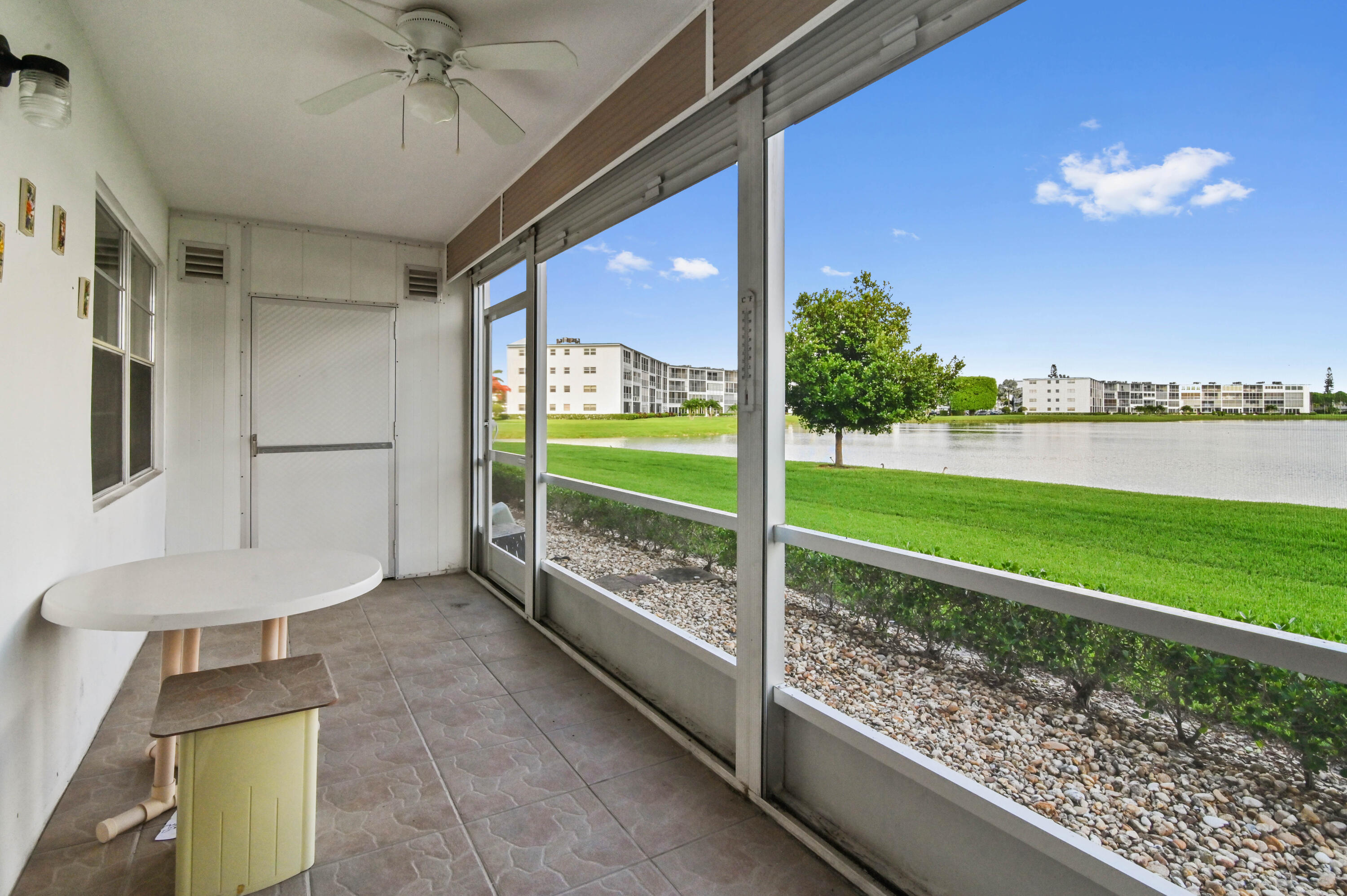 1038 Cornwall East Boca Raton, FL 33434 - Photo 17 of 50 20 patio 01