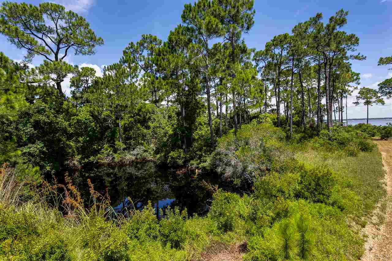 14894 Innerarity Point Road Pensacola, FL 32507 - Photo 13 of 21 Gallery Image 13