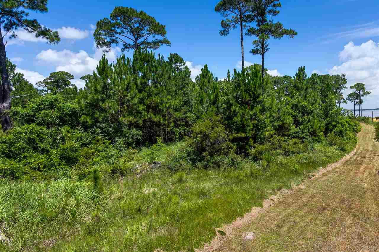 14894 Innerarity Point Road Pensacola, FL 32507 - Photo 17 of 21 Gallery Image 17