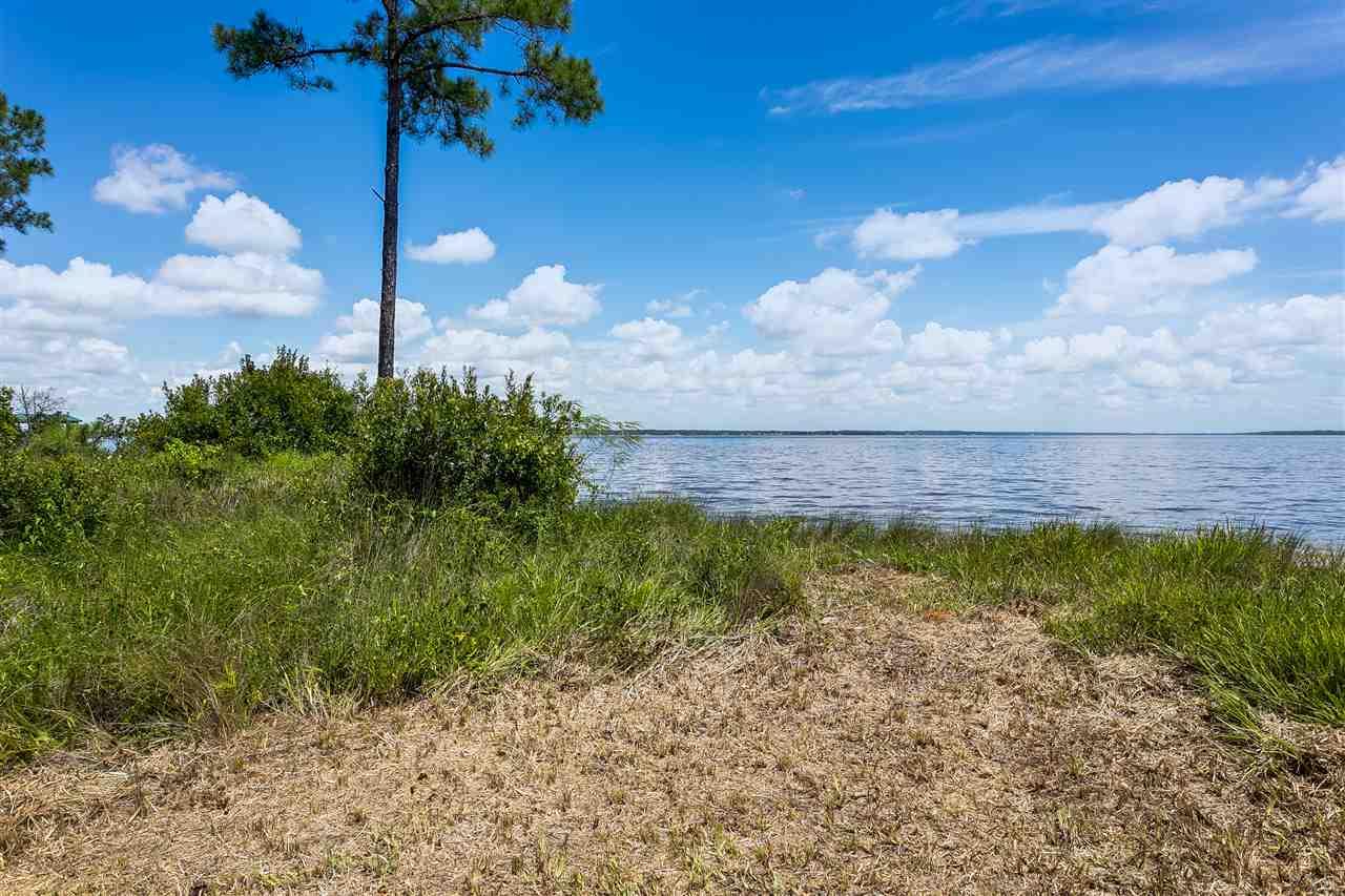14894 Innerarity Point Road Pensacola, FL 32507 - Photo 5 of 21 Gallery Image 5