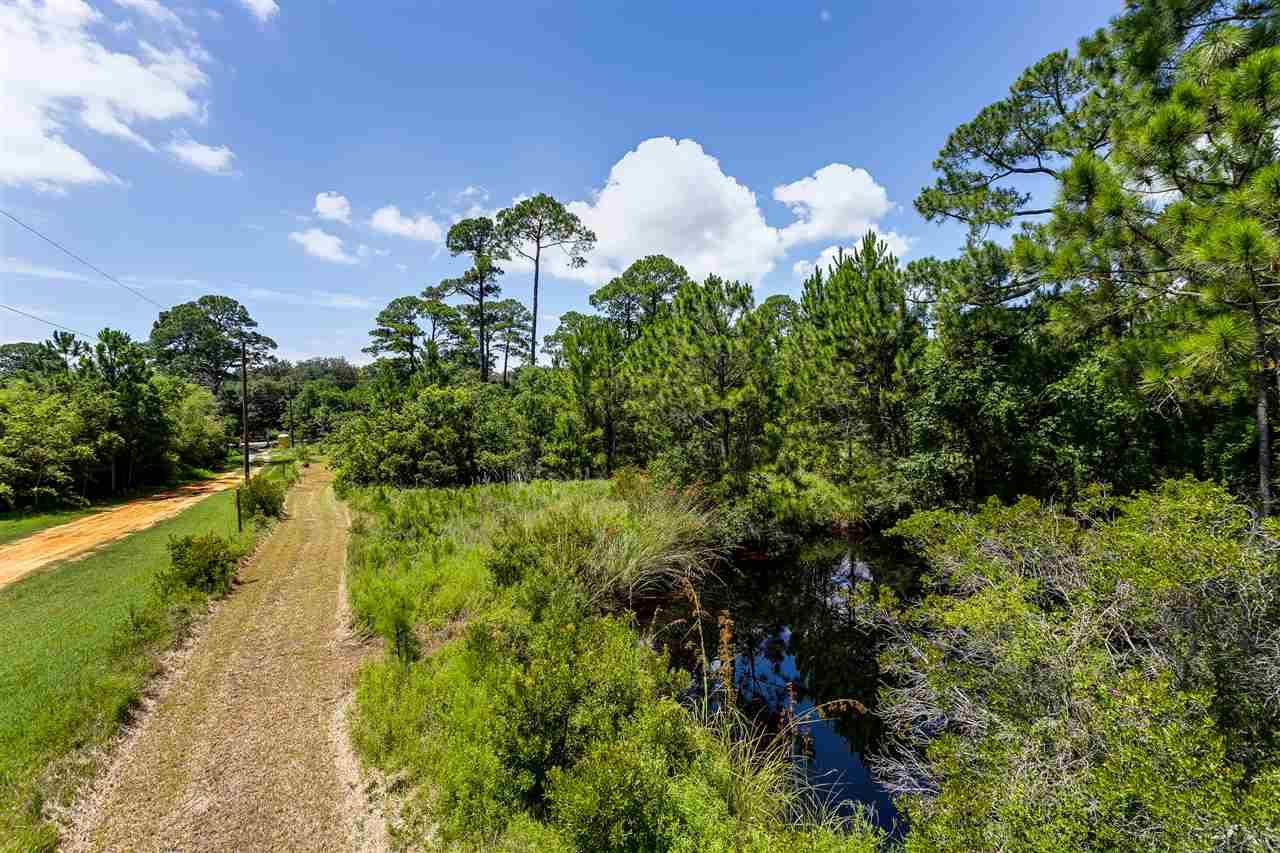 14894 Innerarity Point Road Pensacola, FL 32507 - Photo 7 of 21 Gallery Image 7