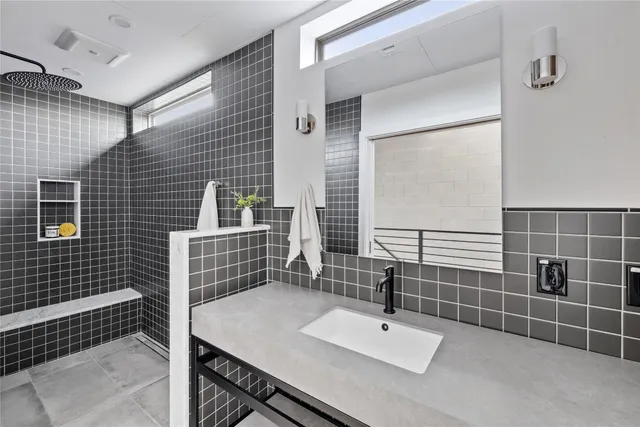 $449,000 | 700 Denson Drive, Unit 2101, Austin, TX 78752