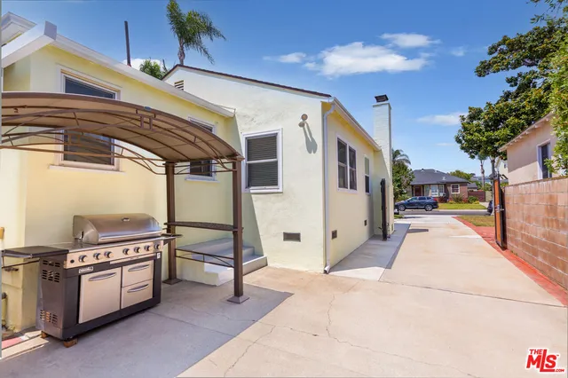 $5,700 | 6506 West 82nd Street, Los Angeles, CA 90045