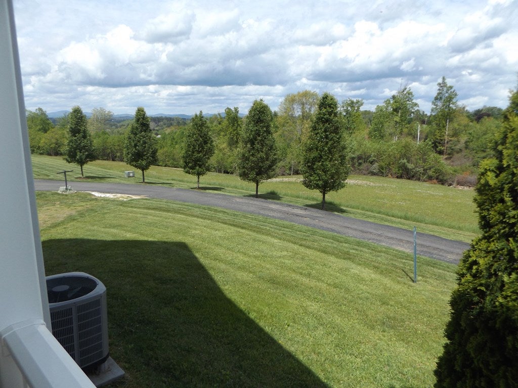566 Breezy Ridge Road Woodlawn, VA 24381 - Photo 37 of 43 Gallery Image 37