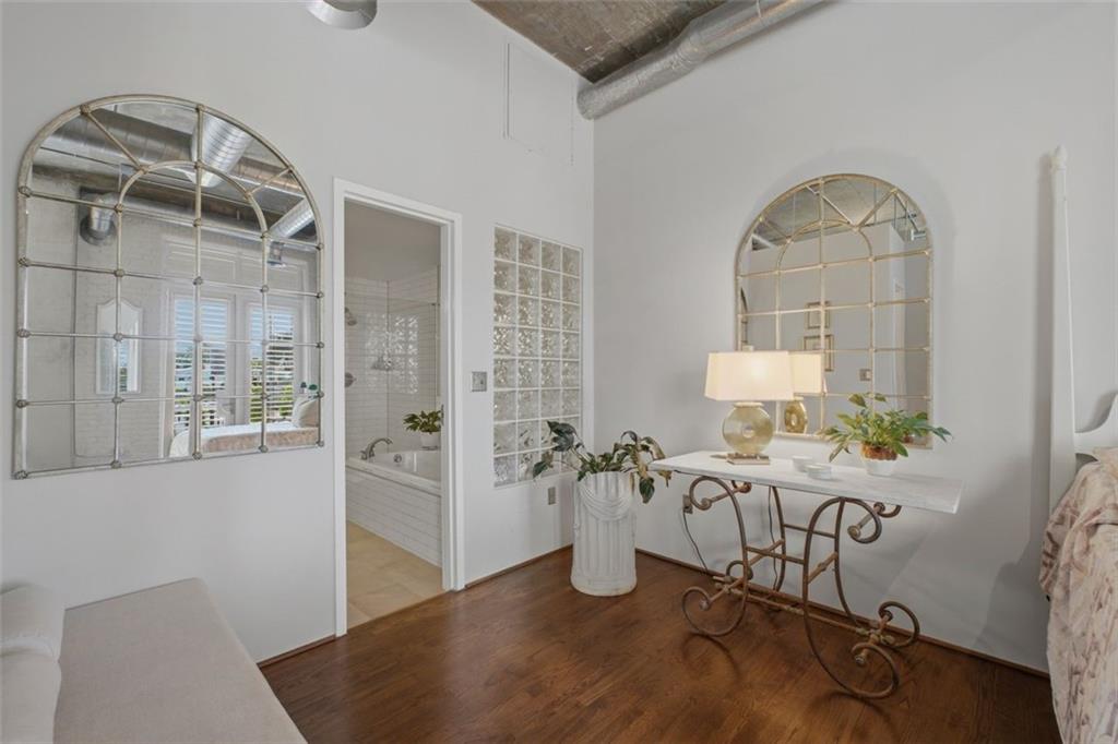 3235 Roswell Road Northeast, Unit 402 Atlanta, GA 30305 - Photo 22 of 35