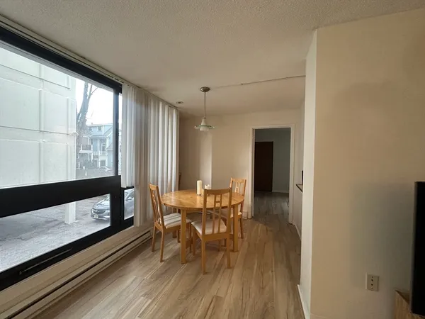 $3,850 | 45 Trowbridge Street, Unit 1C, Cambridge, MA 02138