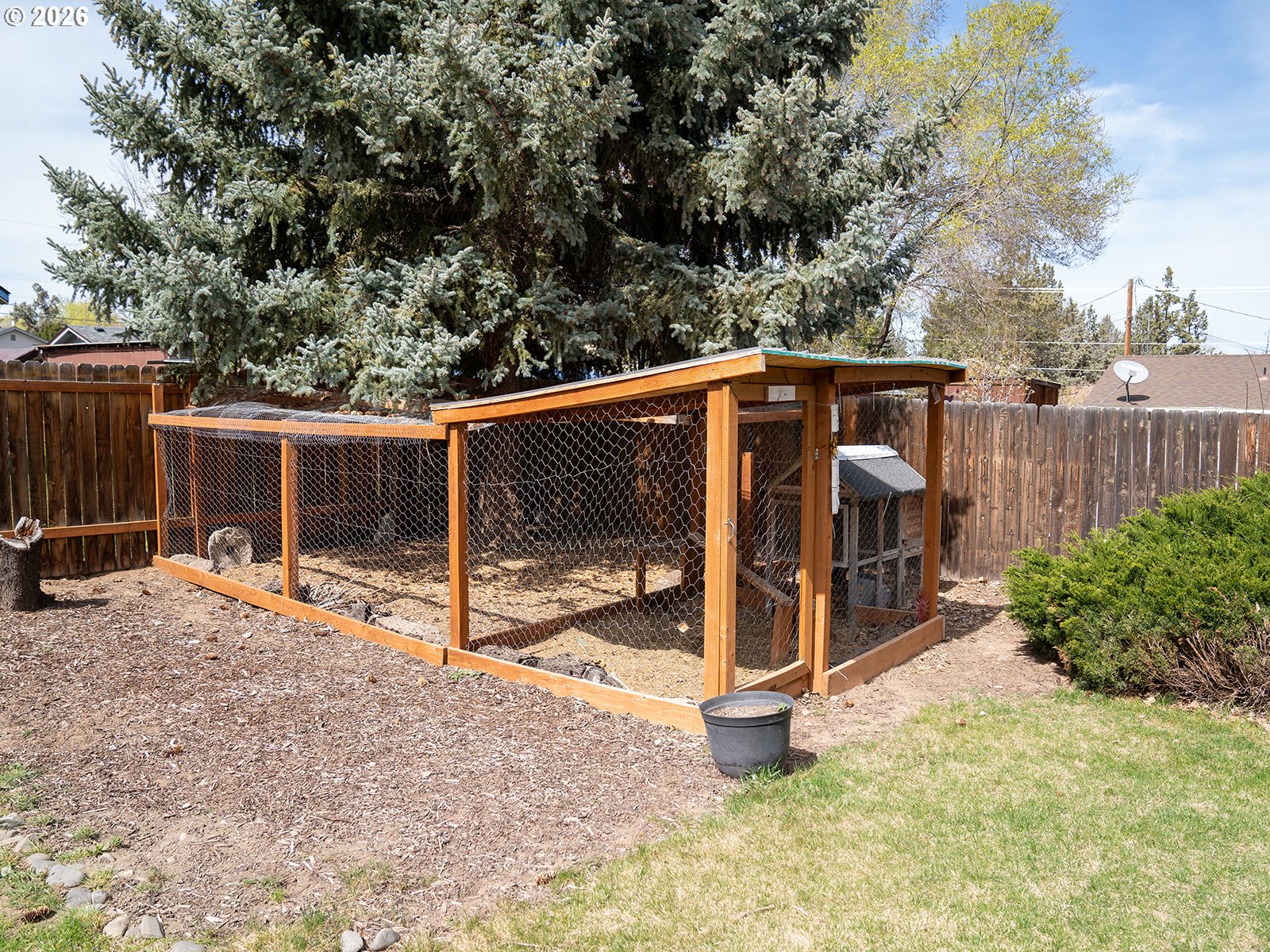 1923 Southwest 20th Street Redmond, OR 97756 - Photo 17 of 17 a view of a backyard