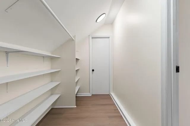 $499,900 | 305 Country Club Drive, Jacksonville, NC 28546