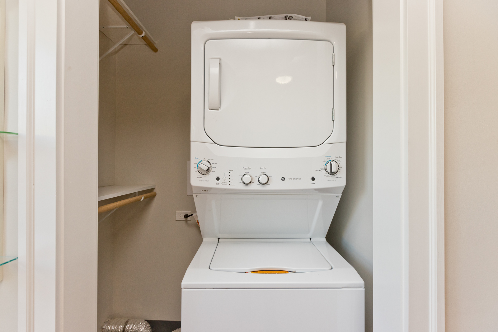 2950 Central Street, Unit 2 Evanston, IL 60201 - Photo 15 of 17 a utility room with dryer and washer
