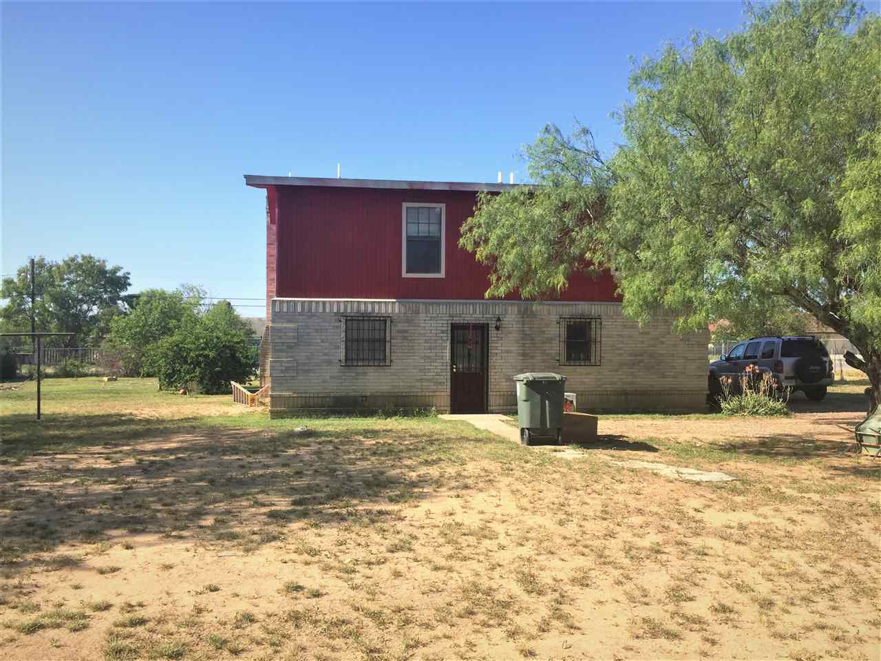 502 Rio Morava Rio Bravo, TX 78046 - Photo 5 of 20 a view of a house with a yard