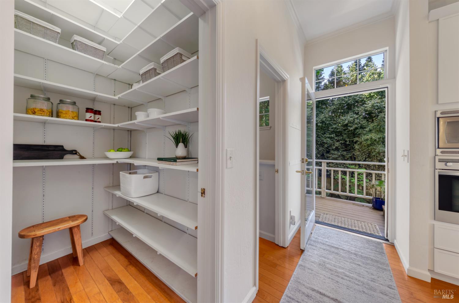 43 Creek Road San Anselmo, CA 94960 - Photo 16 of 31