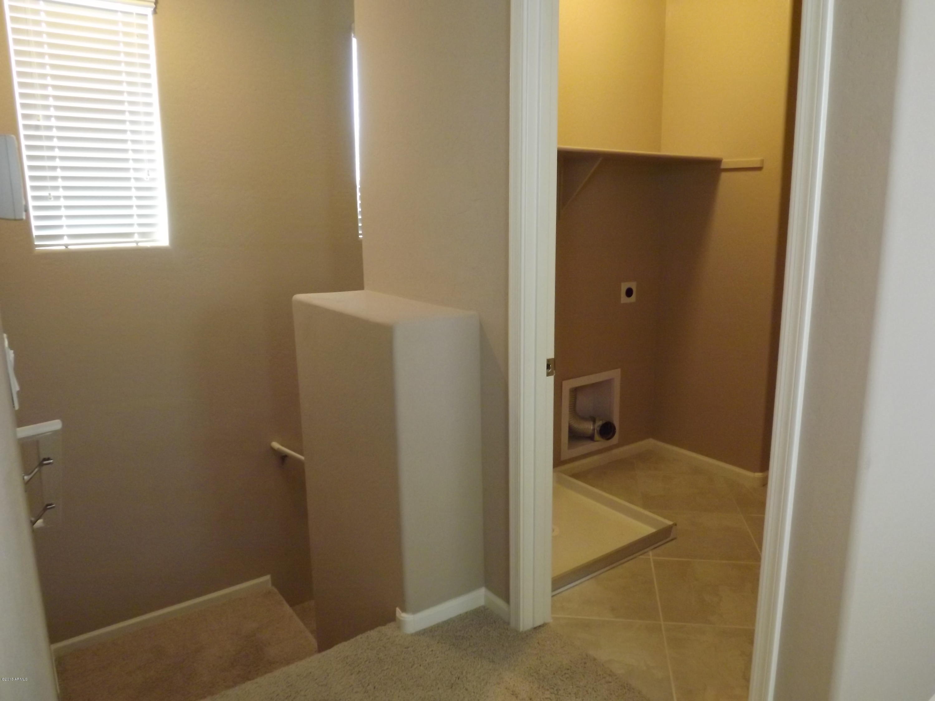 15345 West Bloomfield Road Surprise, AZ 85379 - Photo 16 of 32 Upstairs laundry room #2