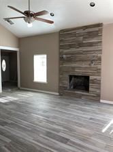 480 Brandon Road Conroe, TX 77302 - Photo 4 of 17