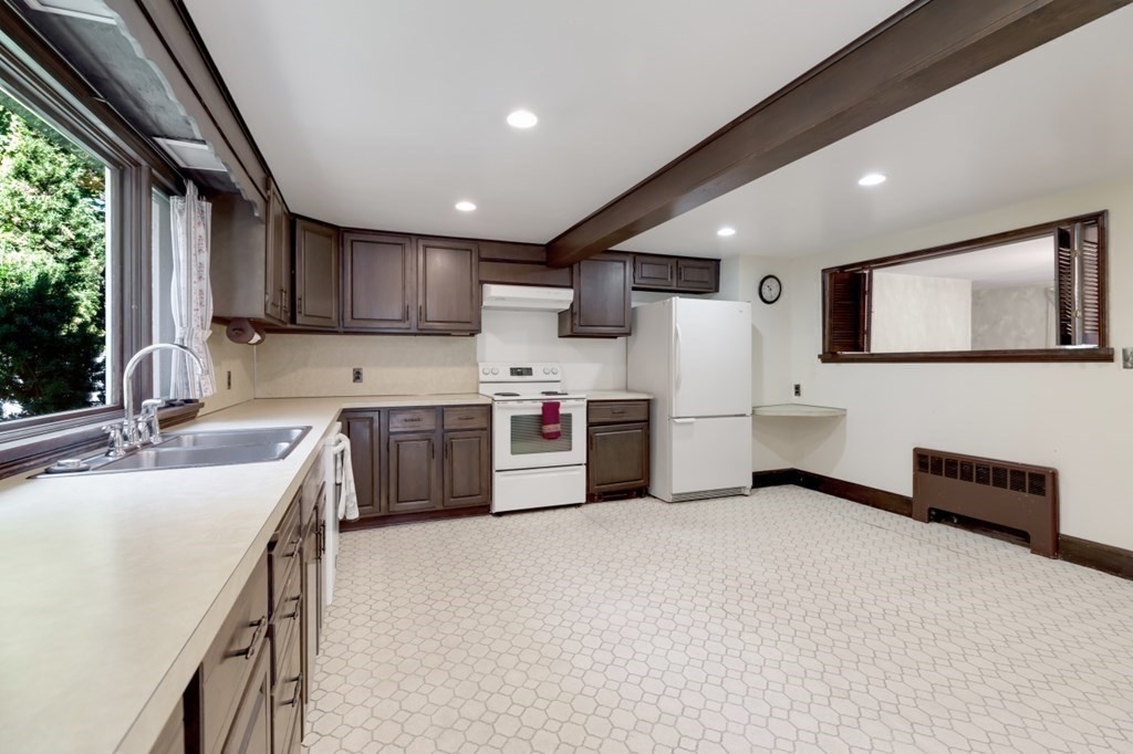 119 Higgins Road Framingham, MA 01701 - Photo 17 of 34